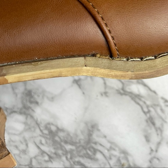 Forever 21 Brown Buckle Pointy Toe Booties Size 8 - Picture 12 of 13